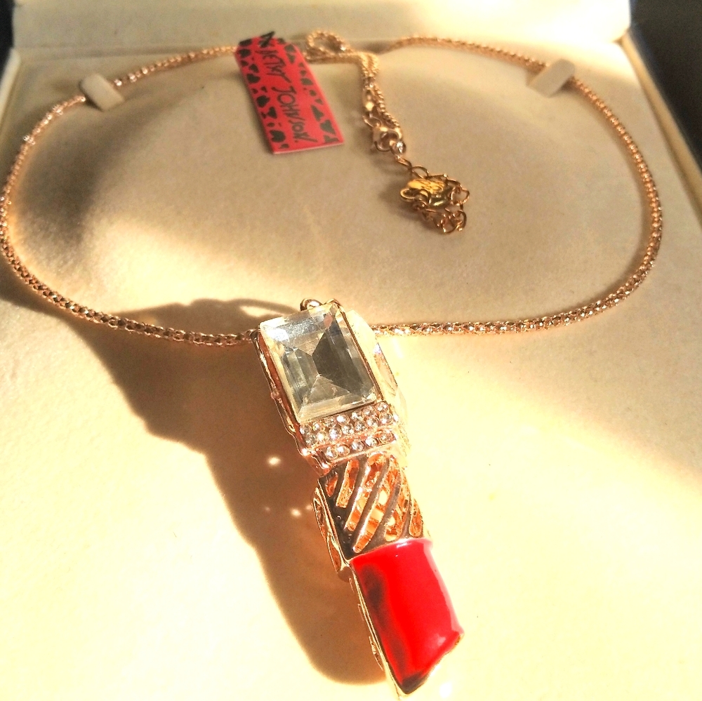 Luscious Betsey Red Golden Lipstick Necklace.